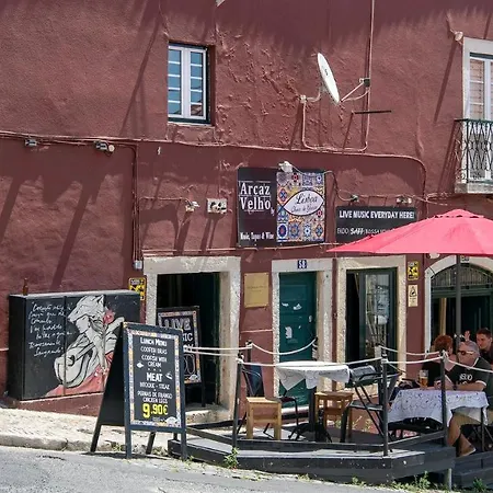 Plum Guide - Treasure Hunt * Lisboa
